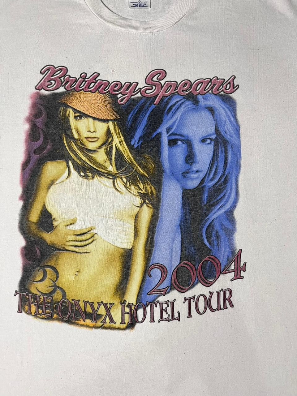 Band Tees Vintage Britney Spears The Onyx Hotel Tour 2004 Size US L / EU 52-54 / 3 - 3 Thumbnail