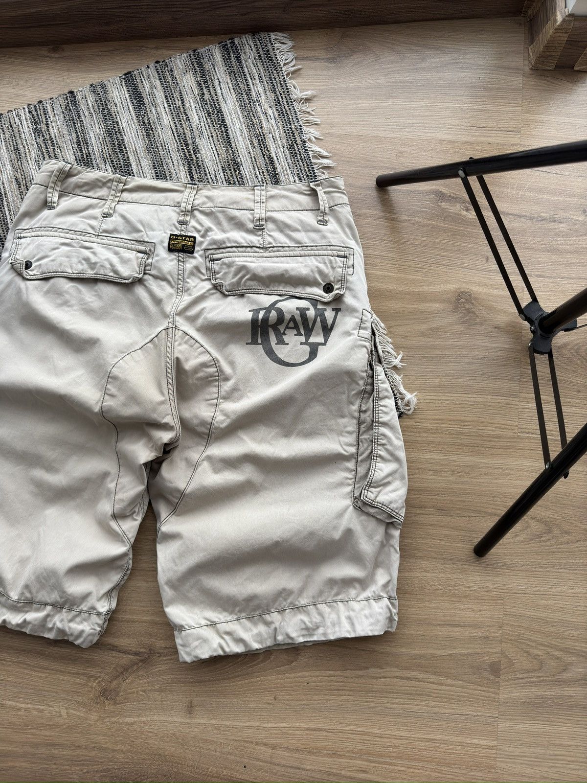 G-Star Vintage G star Raw Big logo multi pocket Cargo Y2K Shorts Size US 30 / EU 46 - 4 Thumbnail