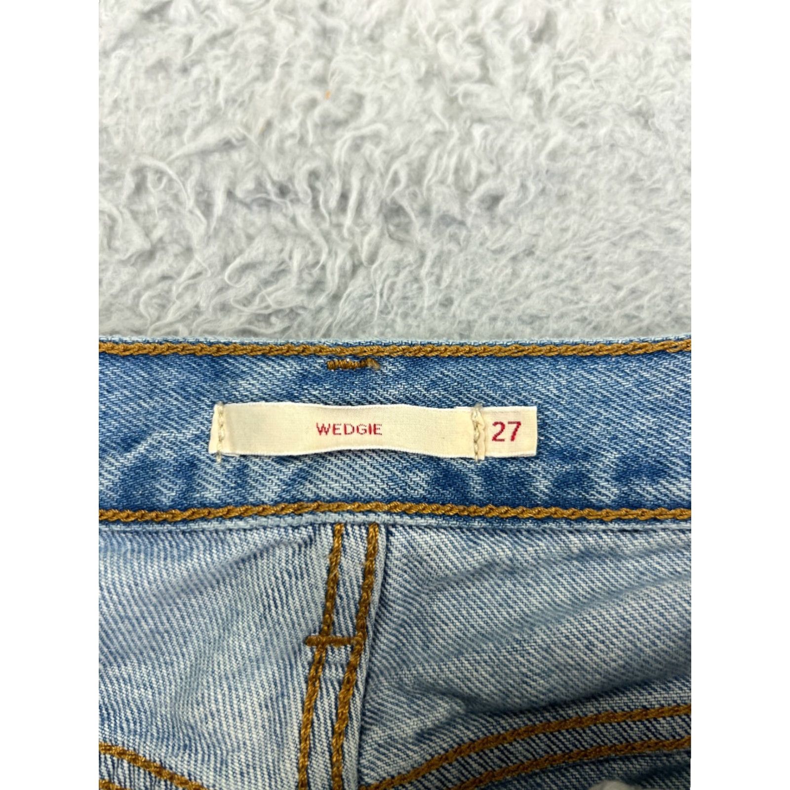 Levi's VINTAGE Levis Premium Jeans Womens 27 Blue Denim Levi's Wedgie FitMid Rise 5-Pocket Distressed stretch Jeans Womens Mens Girls Size 27" / US 4 / IT 40 - 6 Thumbnail