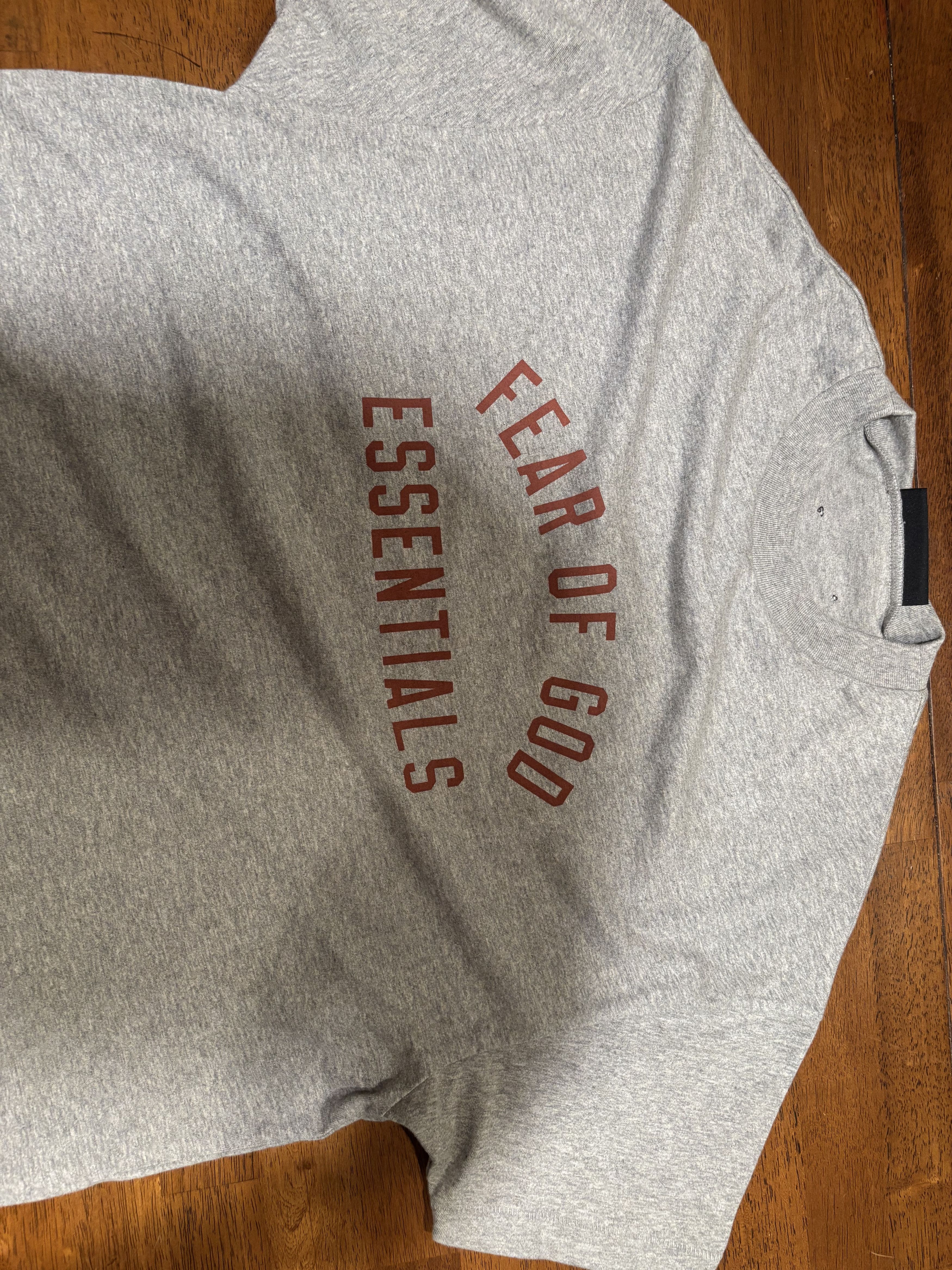 Essentials Fear Of God Essentials Grey Short Sleeve Size US L / EU 52-54 / 3 - 1 Thumbnail