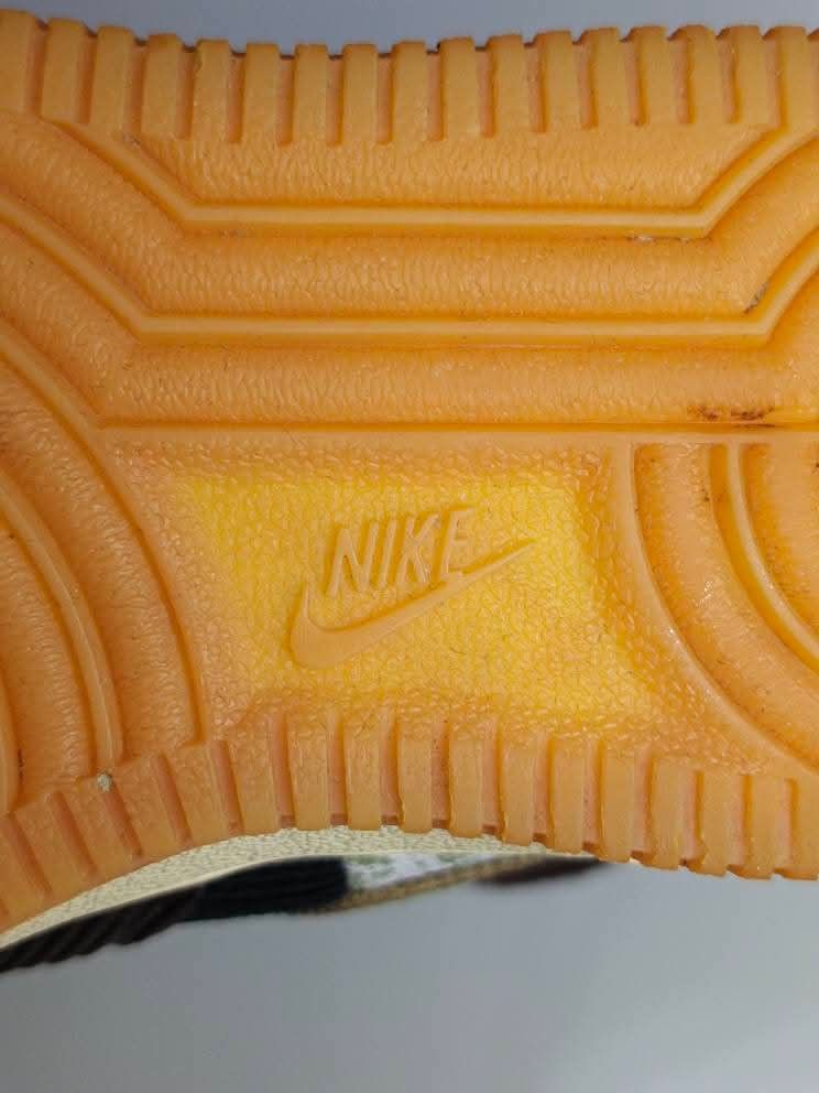 Nike × Travis Scott Travis Scott x Air Force 1 'Cactus Jack' Toddler Size US 5 / EU 37 - 14 Thumbnail