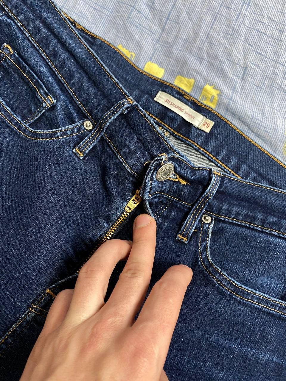 Levi's Vintage Levis Jeans Size US 29 - 12 Thumbnail