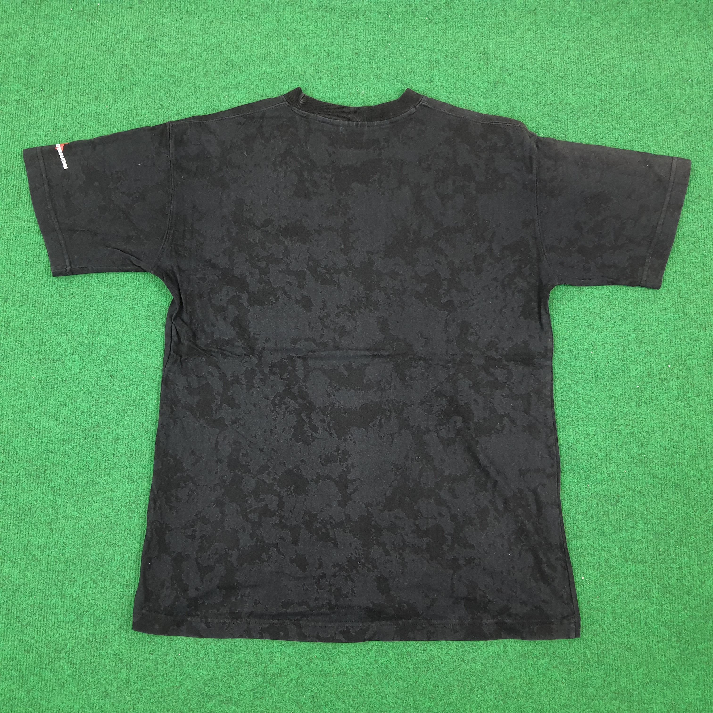 Tony Hawk × Vintage Vintage Hawkskate Skateboarding Tony Hawk Tshirt Size US L / EU 52-54 / 3 - 3 Thumbnail
