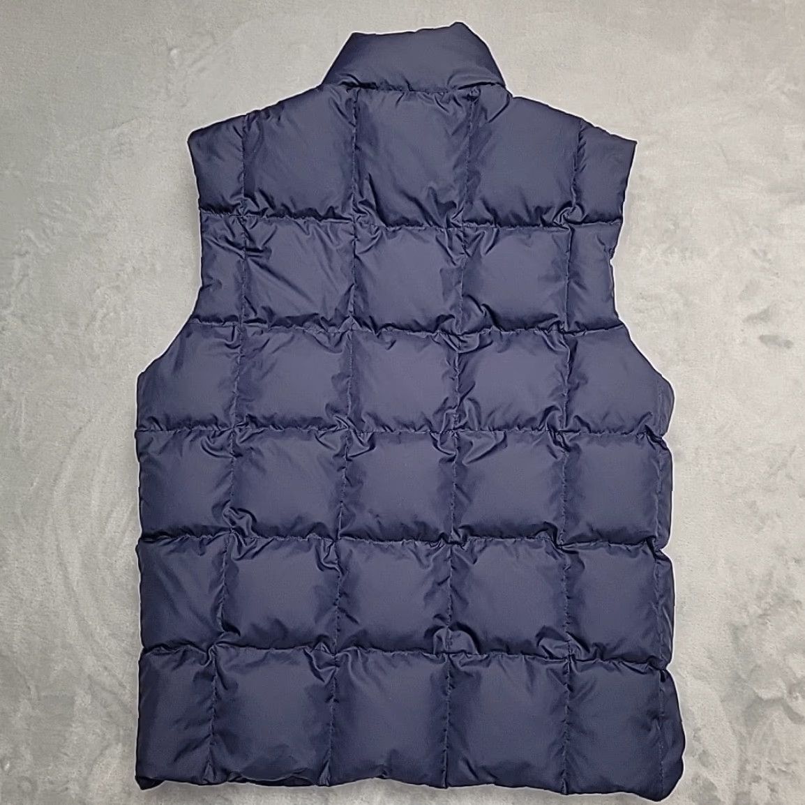 Eddie Bauer VINTAGE Eddie Bauer Goose Down Vest Mens Navy Blue Quilted Puffer Outdoors Full Zip Gorp Shirt Mens S Blue Down Zip Vest Size US S / EU 44-46 / 1 - 7 Thumbnail