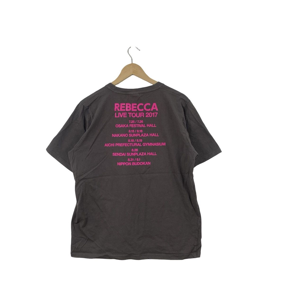 Band Tees REBECCA Live Tour 2017 Official Merchandise Tee Shirt Top Size US XL / EU 56 / 4 - 6 Thumbnail