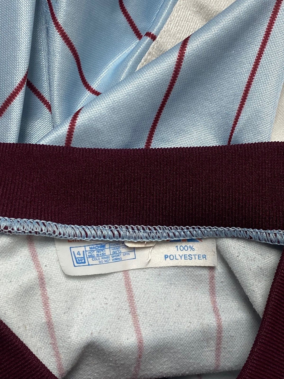 Vintage 90s Vintage TWO MOORS FC Striped Match Worn Jersey N12 Size US S / EU 44-46 / 1 - 4 Thumbnail