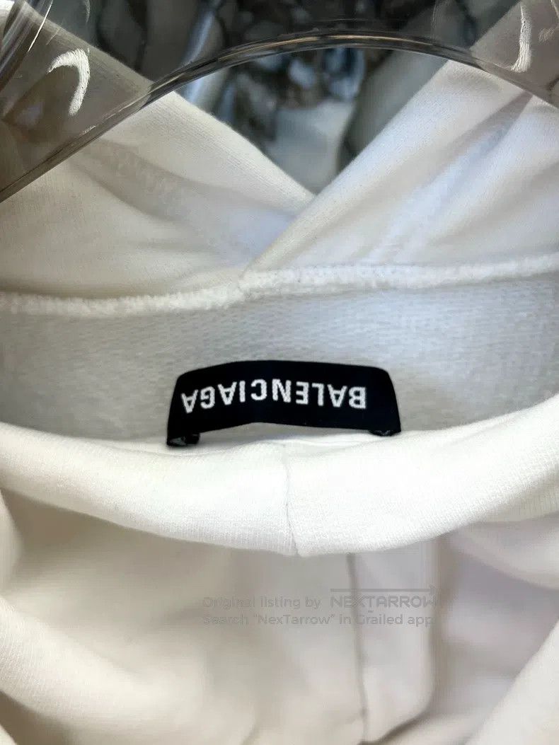 Balenciaga Balenciaga Back Print Letter Logo Pattern White Hooded Hoo Size US XS / EU 42 / 0 - 6 Thumbnail