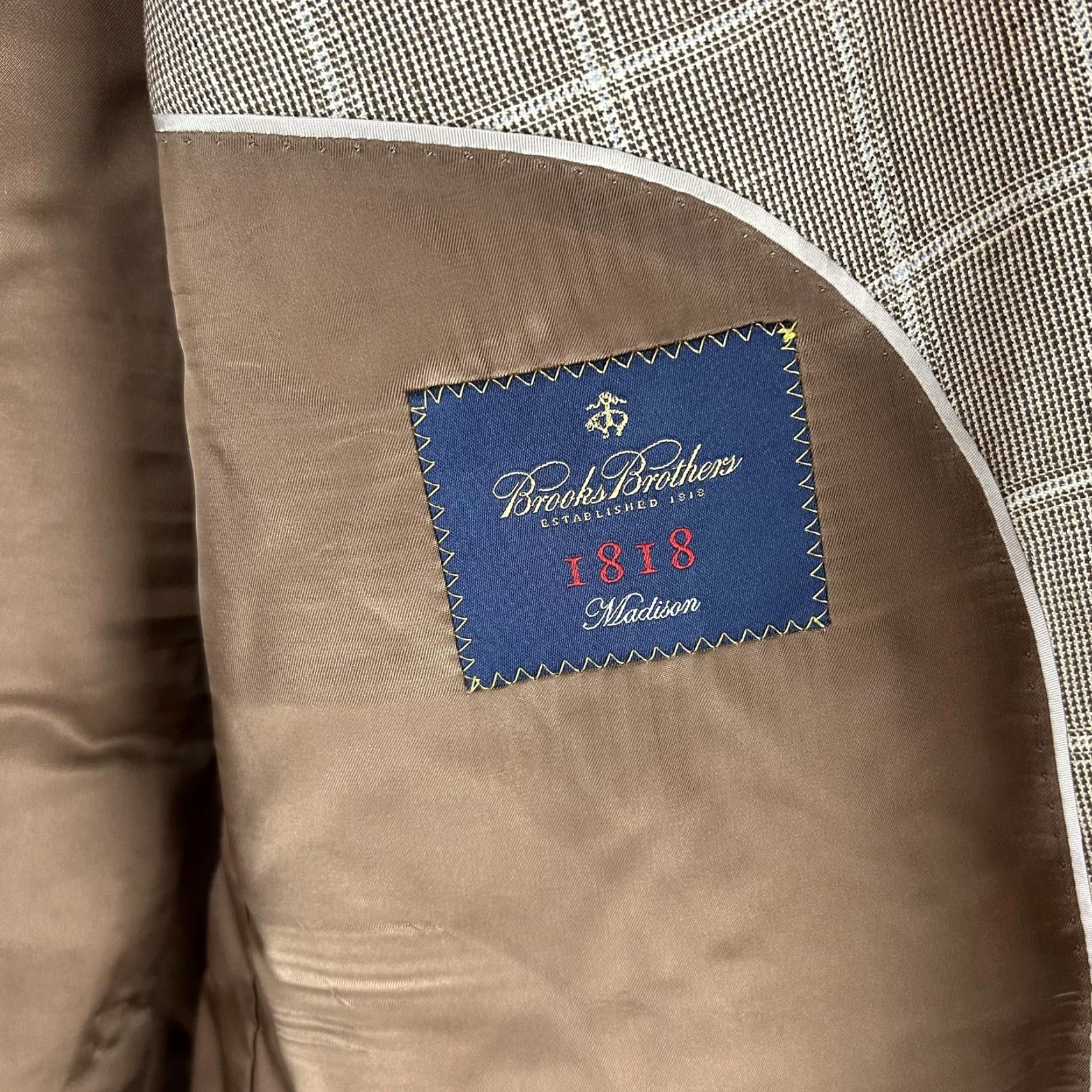 Brooks Brothers VINTAGE? No. Brooks Brothers Sport Coat Mens 48R Brown Windowpane 1818 Madison Full Canvas Size US M / EU 48-50 / 2 - 5 Thumbnail