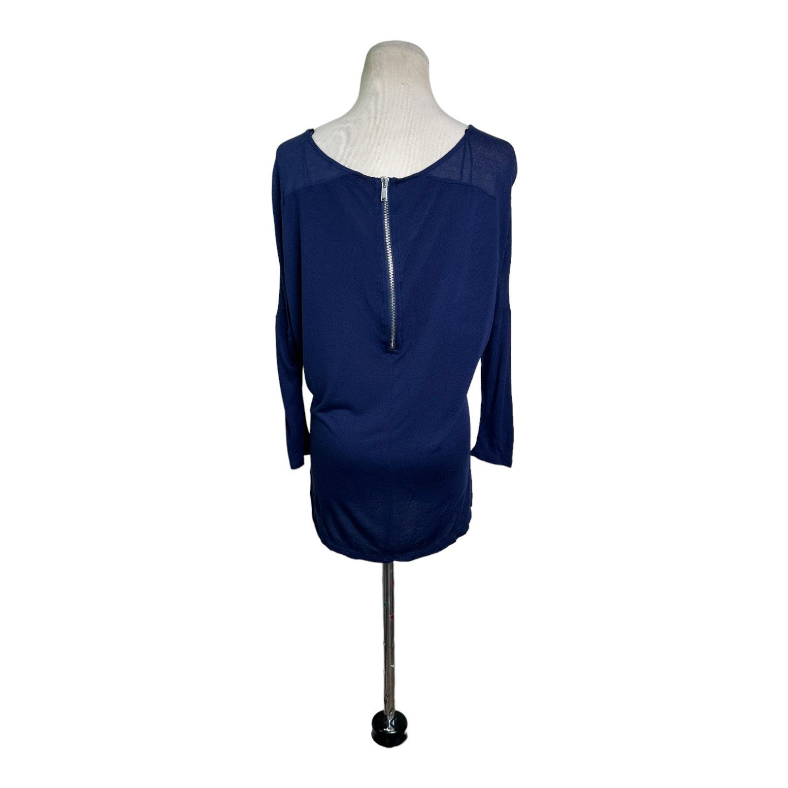 Zara Zara blue 3/4 sleeves detail back zipper blouse size small Size S / US 4 / IT 40 - 7 Thumbnail