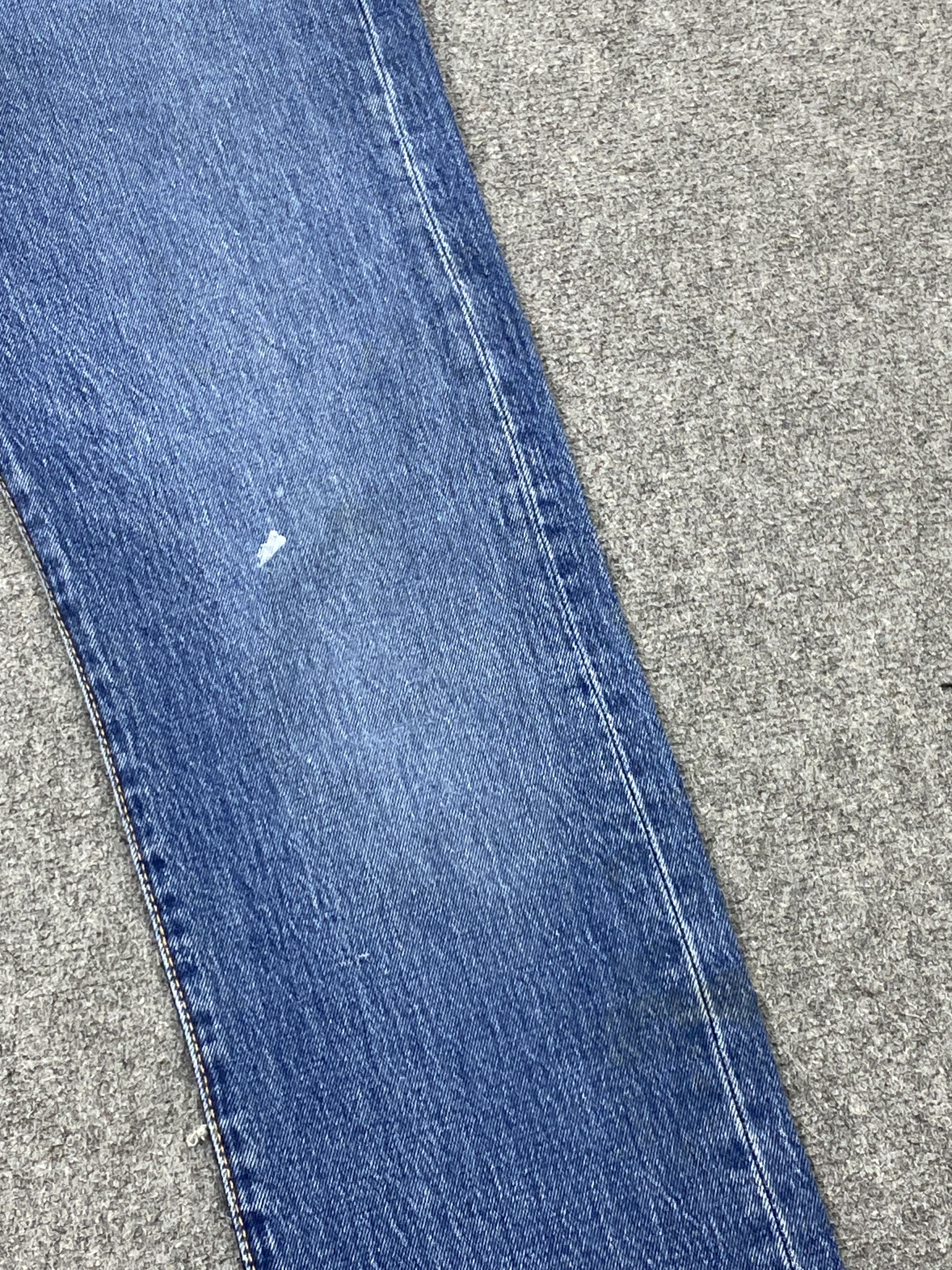 Levi's Vintage Levis 501 Blue Jeans DP2322 Size US 29 - 8 Thumbnail
