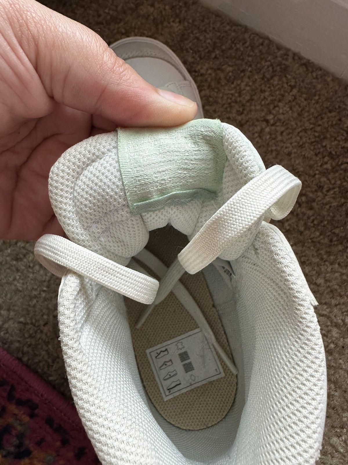 Nike Nike Blazer Mid ‘77 (GS) White & Pink Size US 6.5 / IT 36.5 - 7 Thumbnail