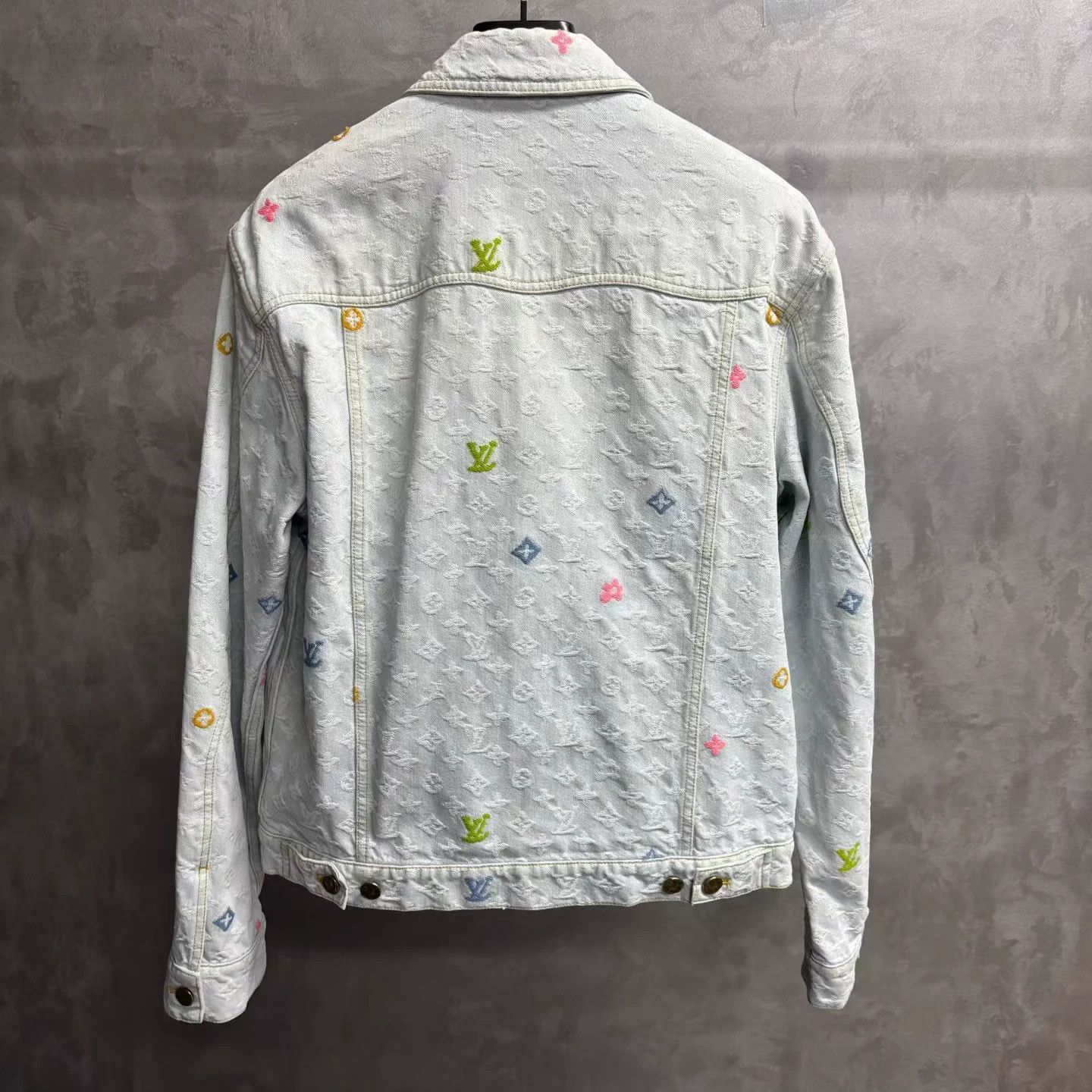 Louis Vuitton Louis Vuitton Monogram Denim Jacket - Light Blue Size US M / EU 48-50 / 2 - 2 Thumbnail