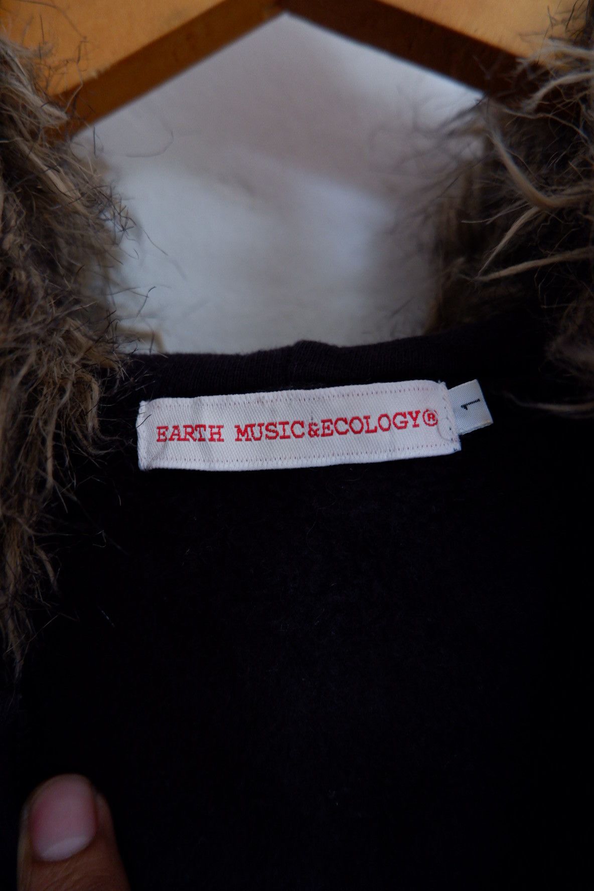 If Six Was Nine Faux Fur LGB Style Earth Music Hoodie Size US S / EU 44-46 / 1 - 7 Thumbnail