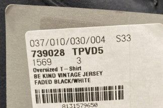 Balenciaga o1la1rc1a1224 Be Kind Oversized T-Shirt in Black/White Size US L / EU 52-54 / 3 - 4 Thumbnail