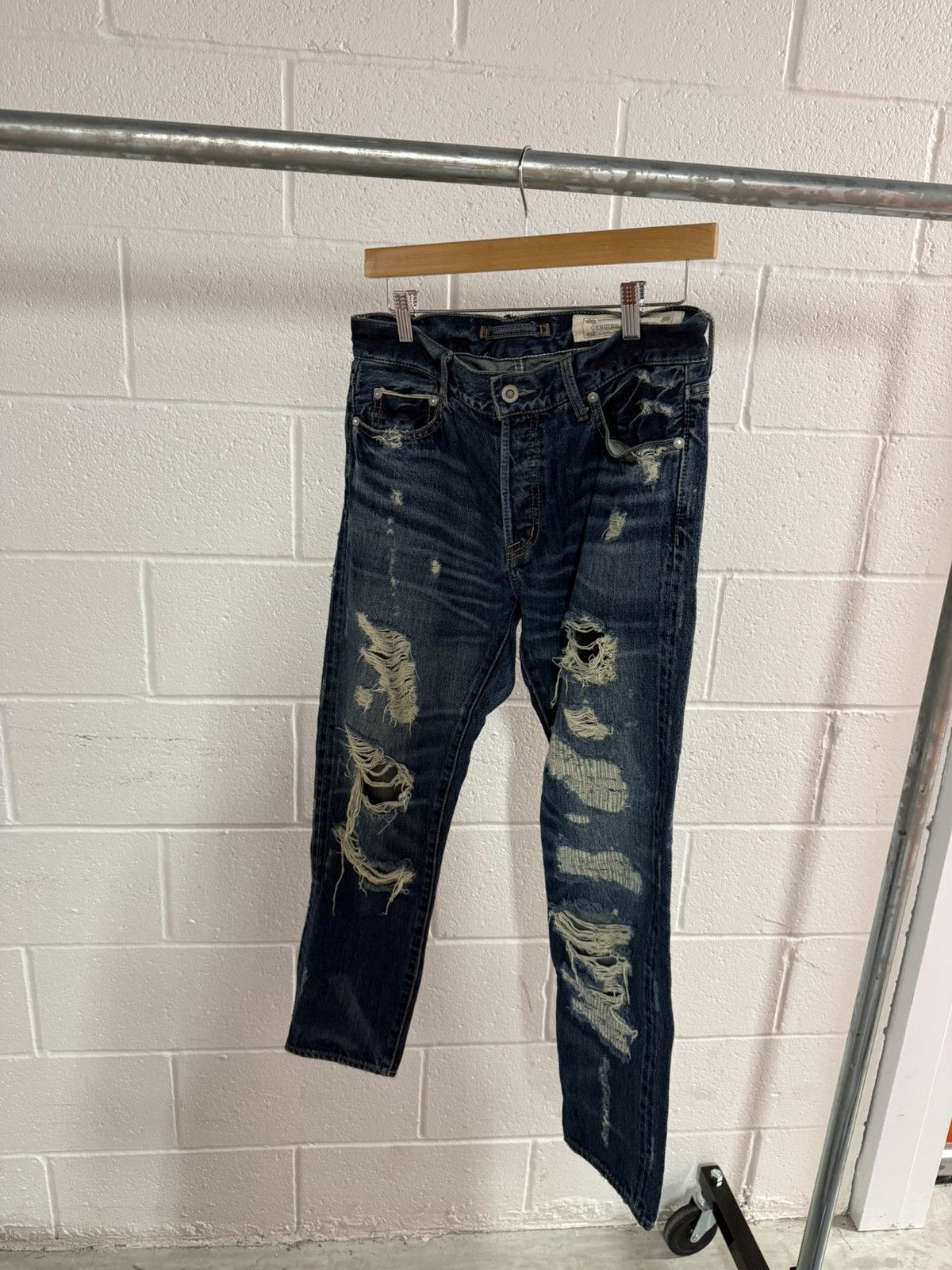 Vintage vintage distressed denim Size US 28 / EU 44 - 2 Thumbnail