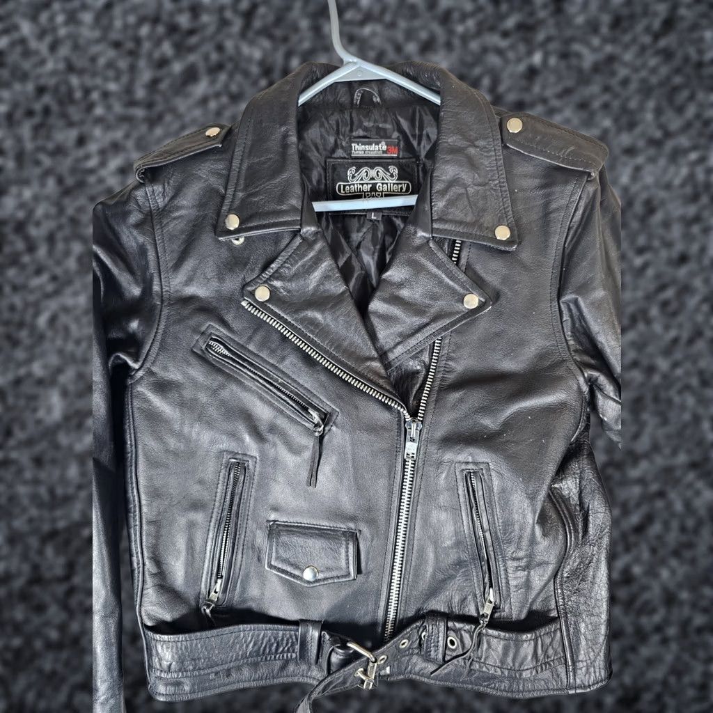 Vintage VINTAGE Leather Gallery Thinsulate Lined Leather Biker Jacket Belted Size Large Black - Men’s? Women’s? Unisex Adults (Motorcycle Jacket) Size US L / EU 52-54 / 3 - 1 Thumbnail