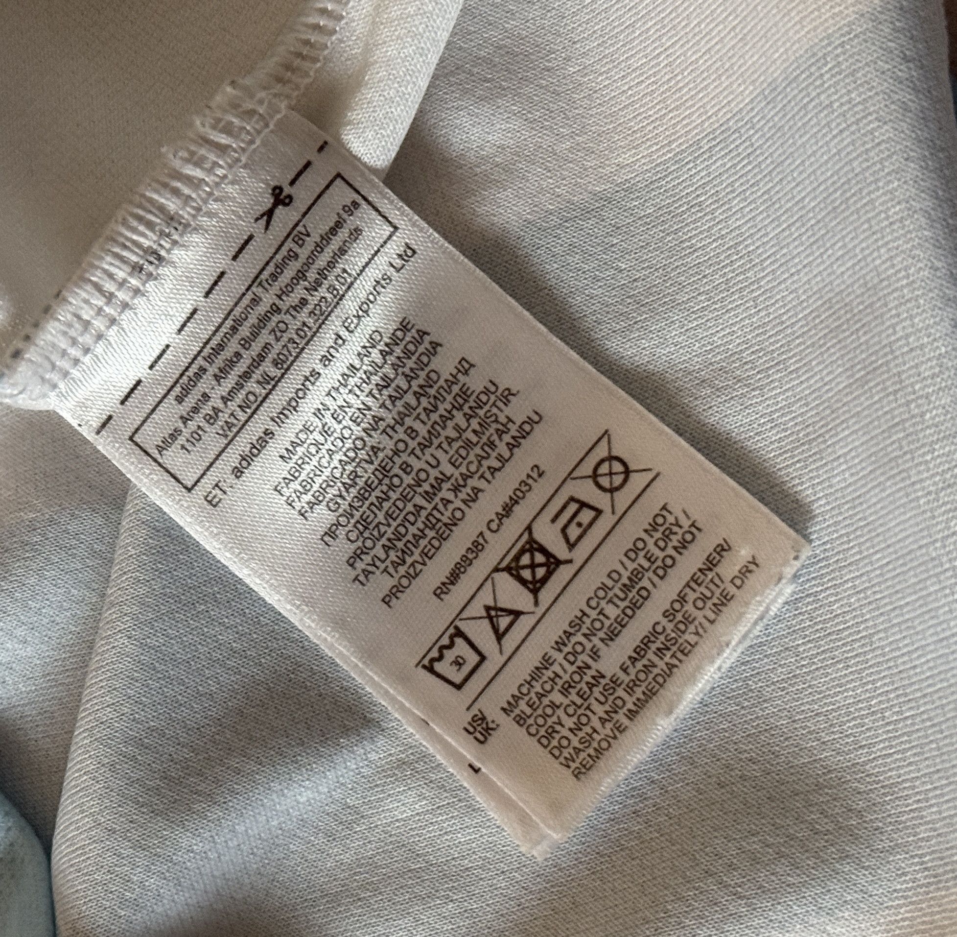 Adidas Argentina World Cup 2018 2019 Adidas Size L BQ9329 Size US L / EU 52-54 / 3 - 6 Thumbnail