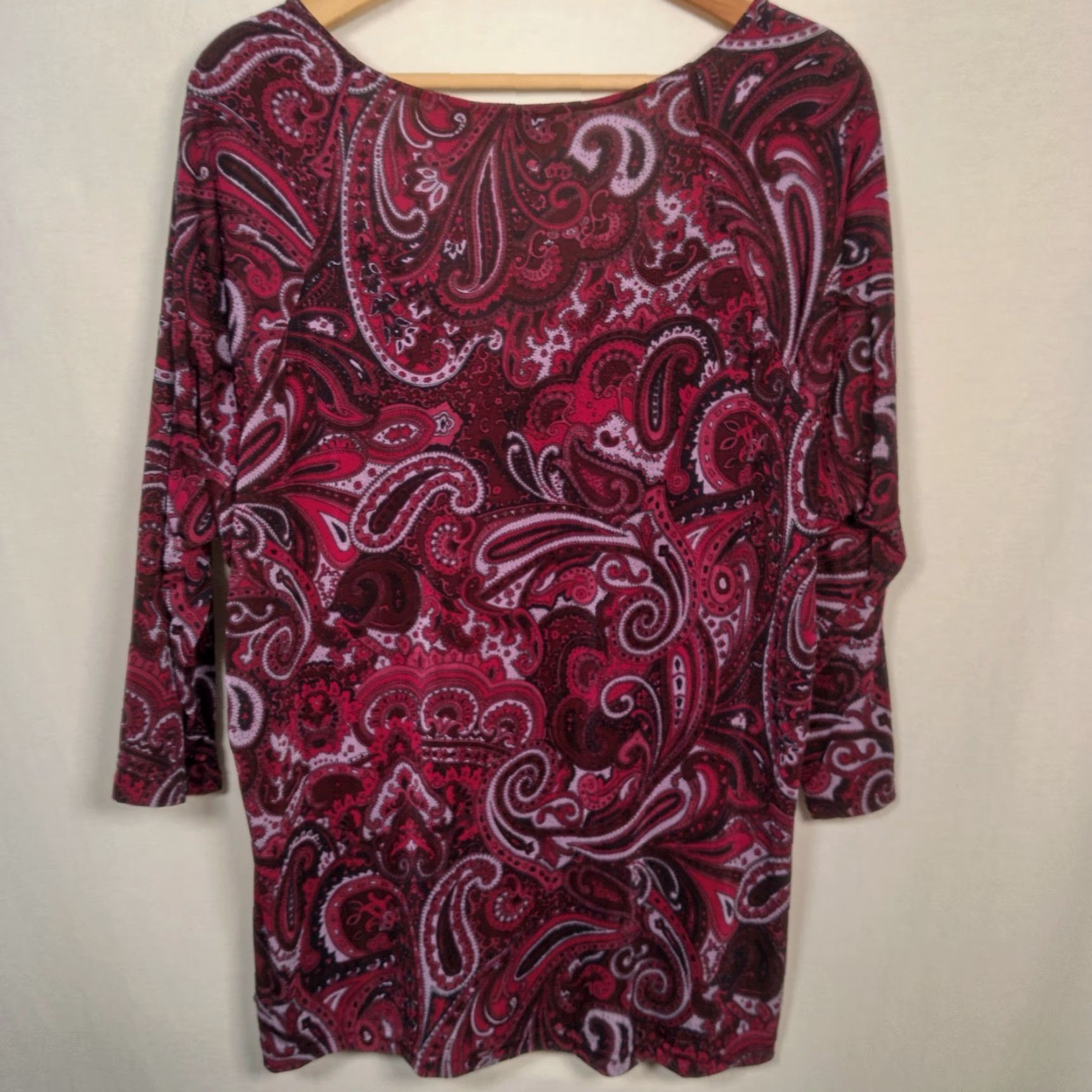 Vintage Jaclyn Smith Plus Size 2X Shirt Knit V-Neck Paisley Purple 3/4 Sleeve Blouse Women Size XXL / US 16-18 / IT 52-54 - 2 Thumbnail