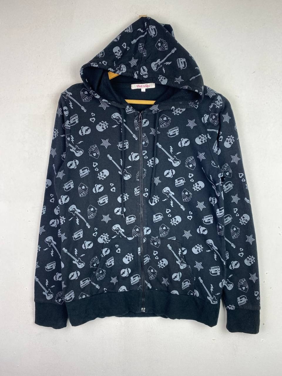 Japanese Brand japanese brands bondage design hoody very nice design Size US M / EU 48-50 / 2 - 1 Thumbnail