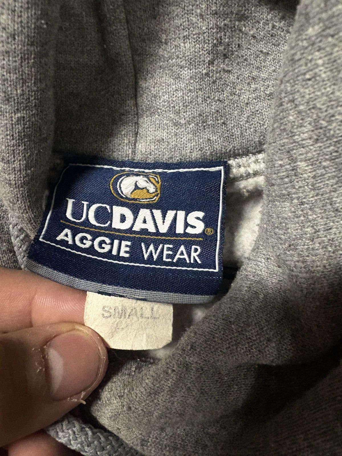 Vintage Vintage 2000s UCD Collegiate Hoodie size S Size US S / EU 44-46 / 1 - 2 Thumbnail