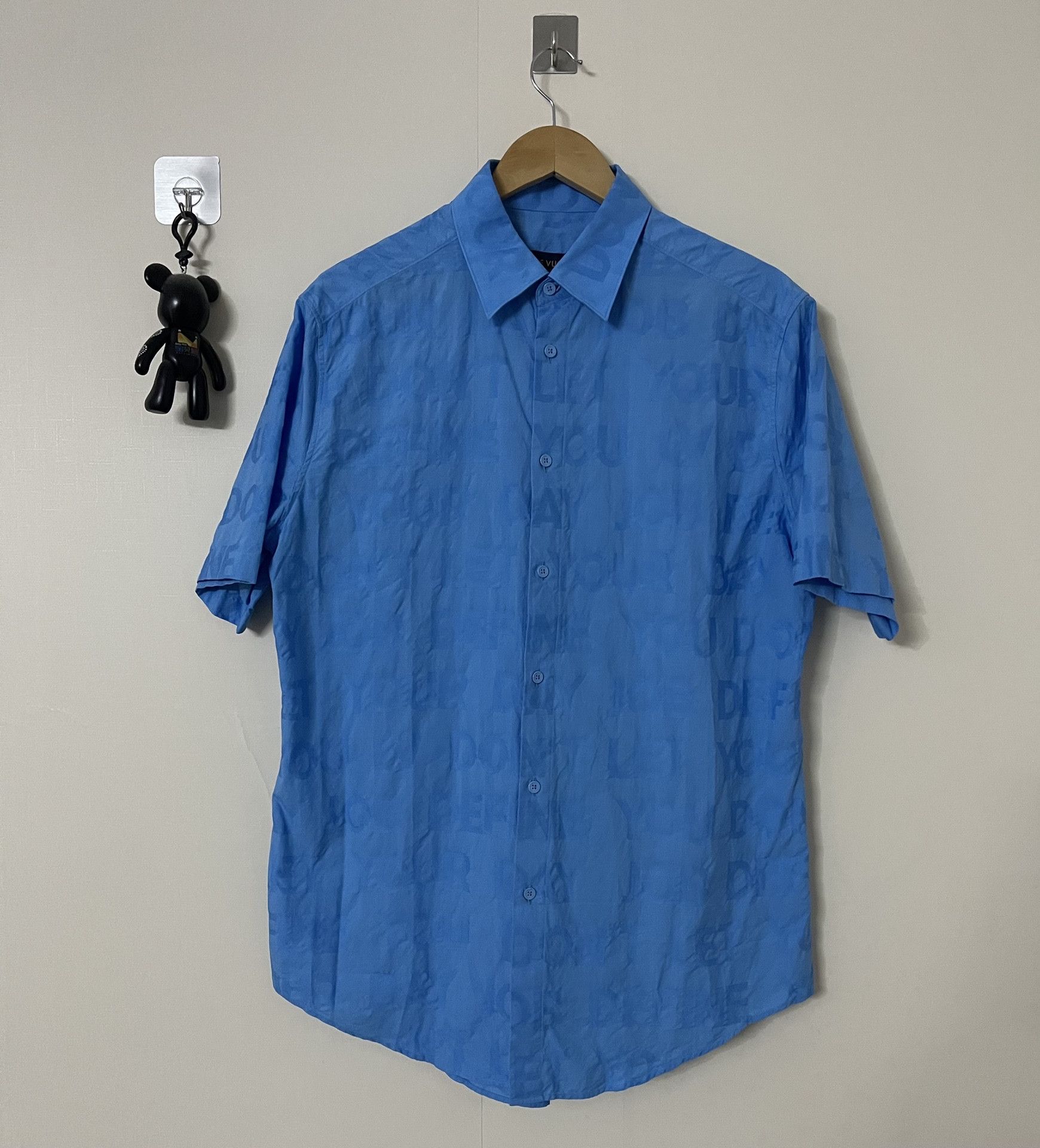 Louis Vuitton Louis Vuitton Letter short sleeve Nextarrow-2501 Size US L / EU 52-54 / 3 - 1 Thumbnail