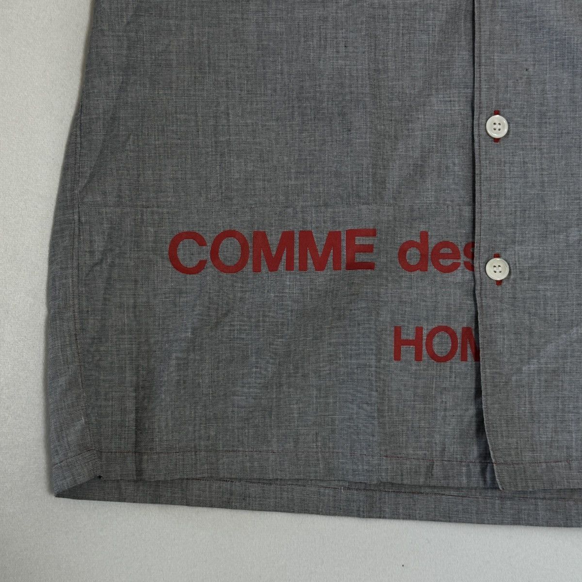 Comme des Garcons AD2001 COMME des GARCONS HOMME split logo SS shirt archive Size US M / EU 48-50 / 2 - 2 Thumbnail