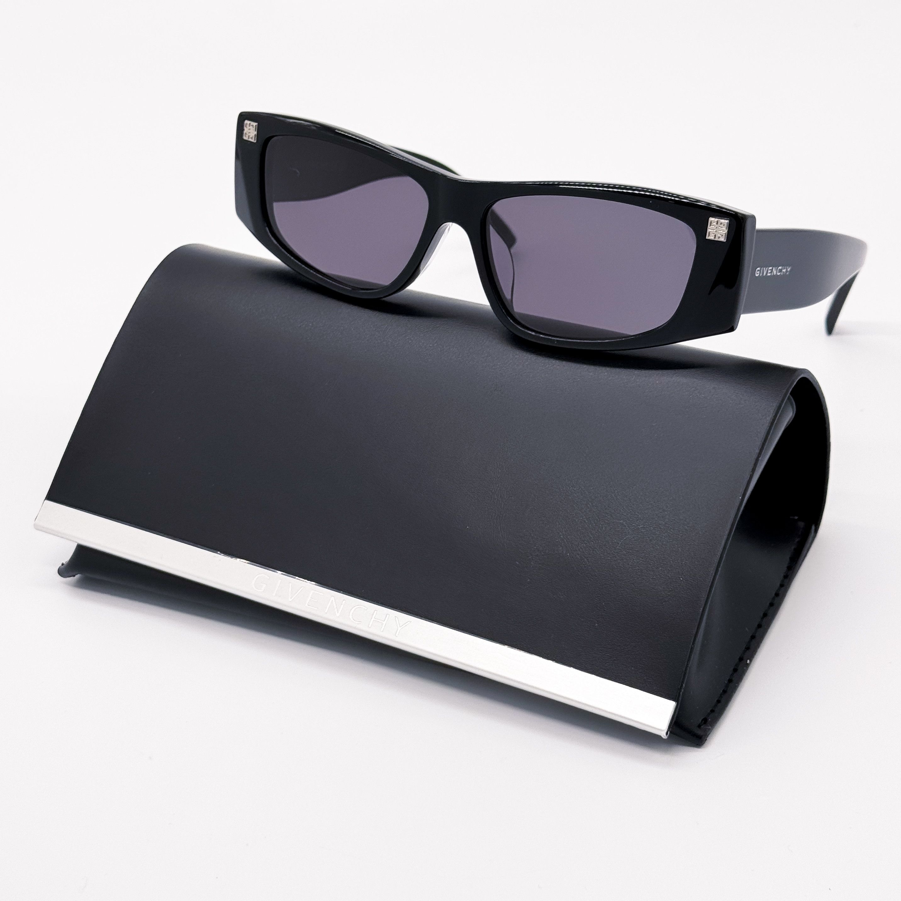 Givenchy NEW GIVENCHY GV40048F 01A SHINY BLACK/GREY WOMEN SUNGLASSES Size ONE SIZE - 1 Thumbnail