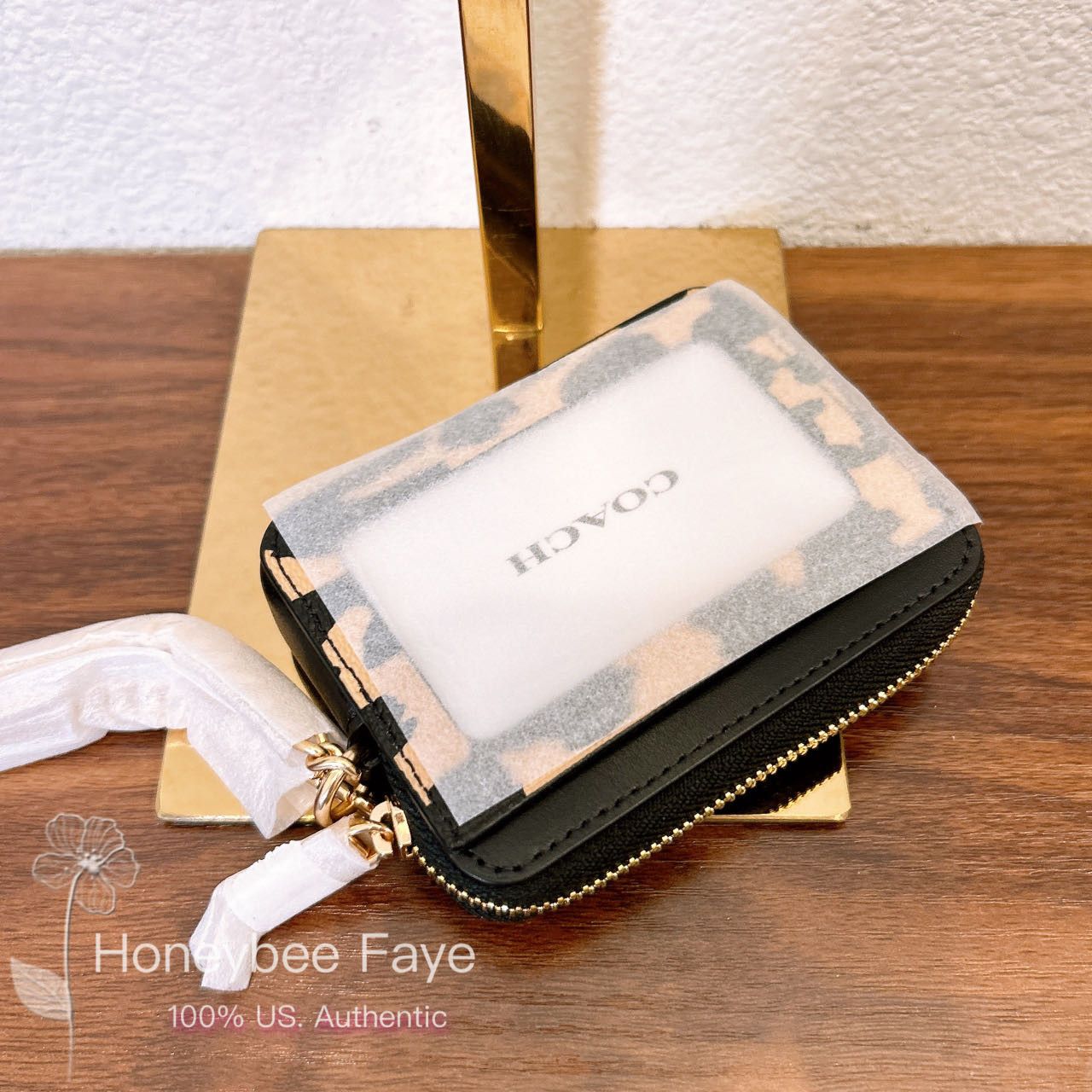 Coach Zip Card Case With Leopard Print CW884 Size ONE SIZE - 5 Thumbnail