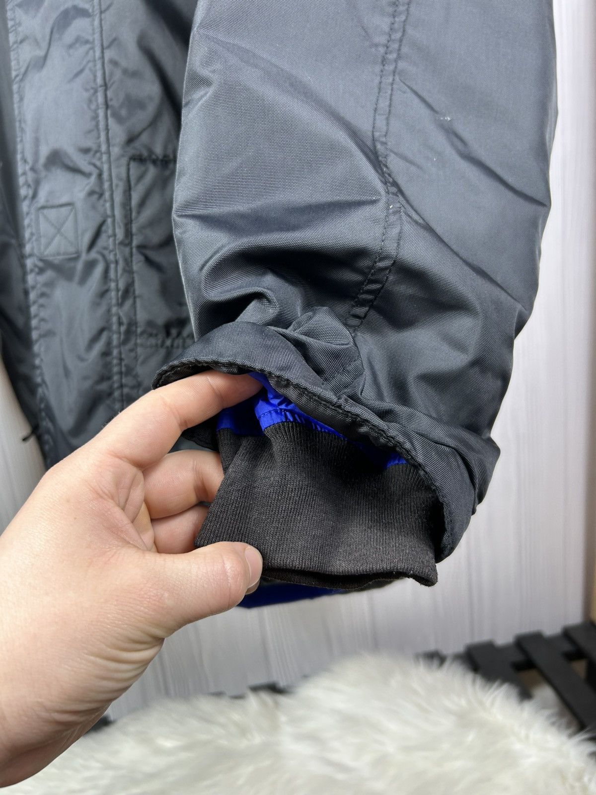 Nike Vintage Y2K Nike Nylon Jacket Big Swoosh Size M Size US M / EU 48-50 / 2 - 6 Thumbnail