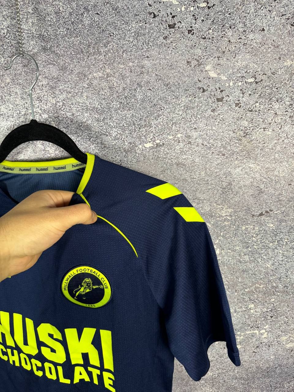 Hummel × Vintage Vintage Millwall FC 2022/23 Hummel Soccer Jersey Size US S / EU 44-46 / 1 - 7 Thumbnail
