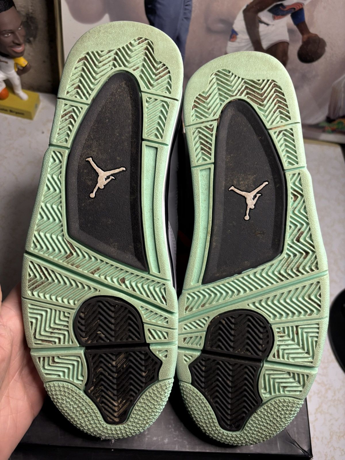 Jordan Brand Jordan Retro 4 ‘green glow’ Size US 10.5 / EU 43-44 - 5 Thumbnail