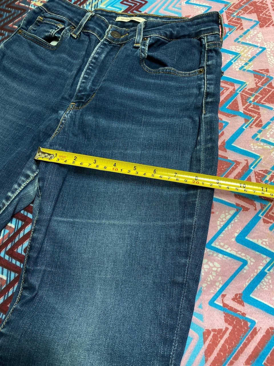 Levi's × Vintage Vintage Levi’s 721 skinny distressed jeans denim size 28 Size 28" / US 6 / IT 42 - 7 Thumbnail