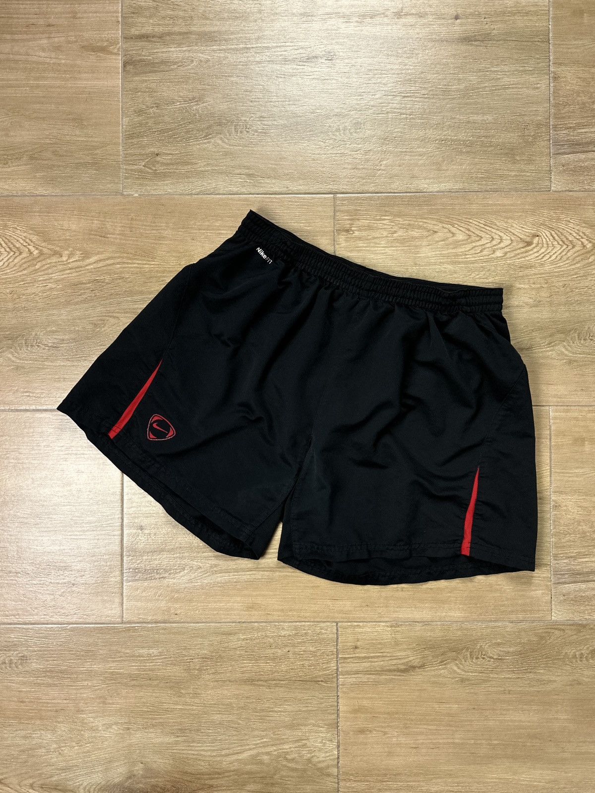 Nike × Vintage Vintage Y2K Nike Shorts Size US 36 / EU 52 - 1 Thumbnail