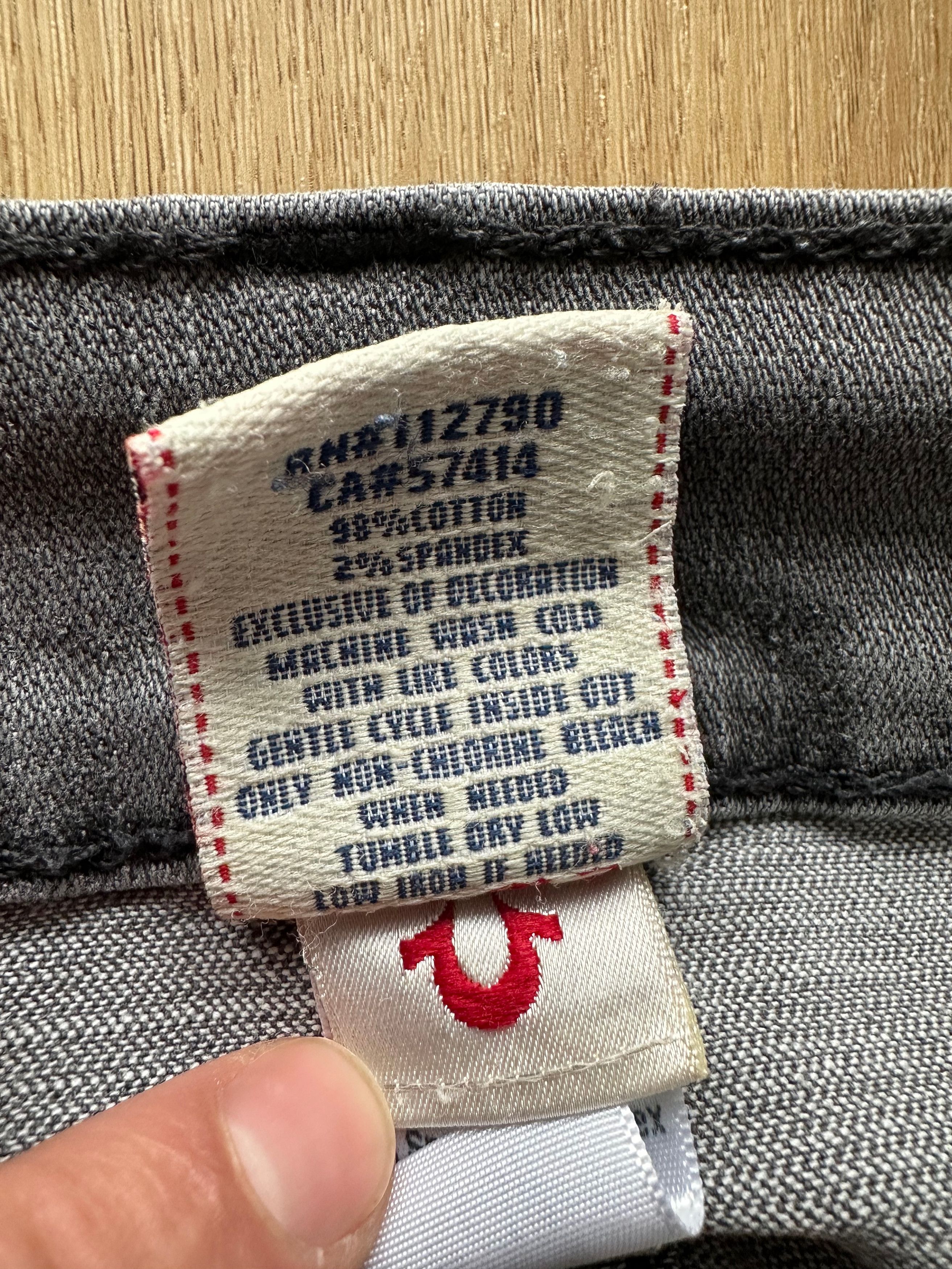 True Religion True Religion Gray Stretch Straight denim pants metal dots Size US 31 - 9 Thumbnail