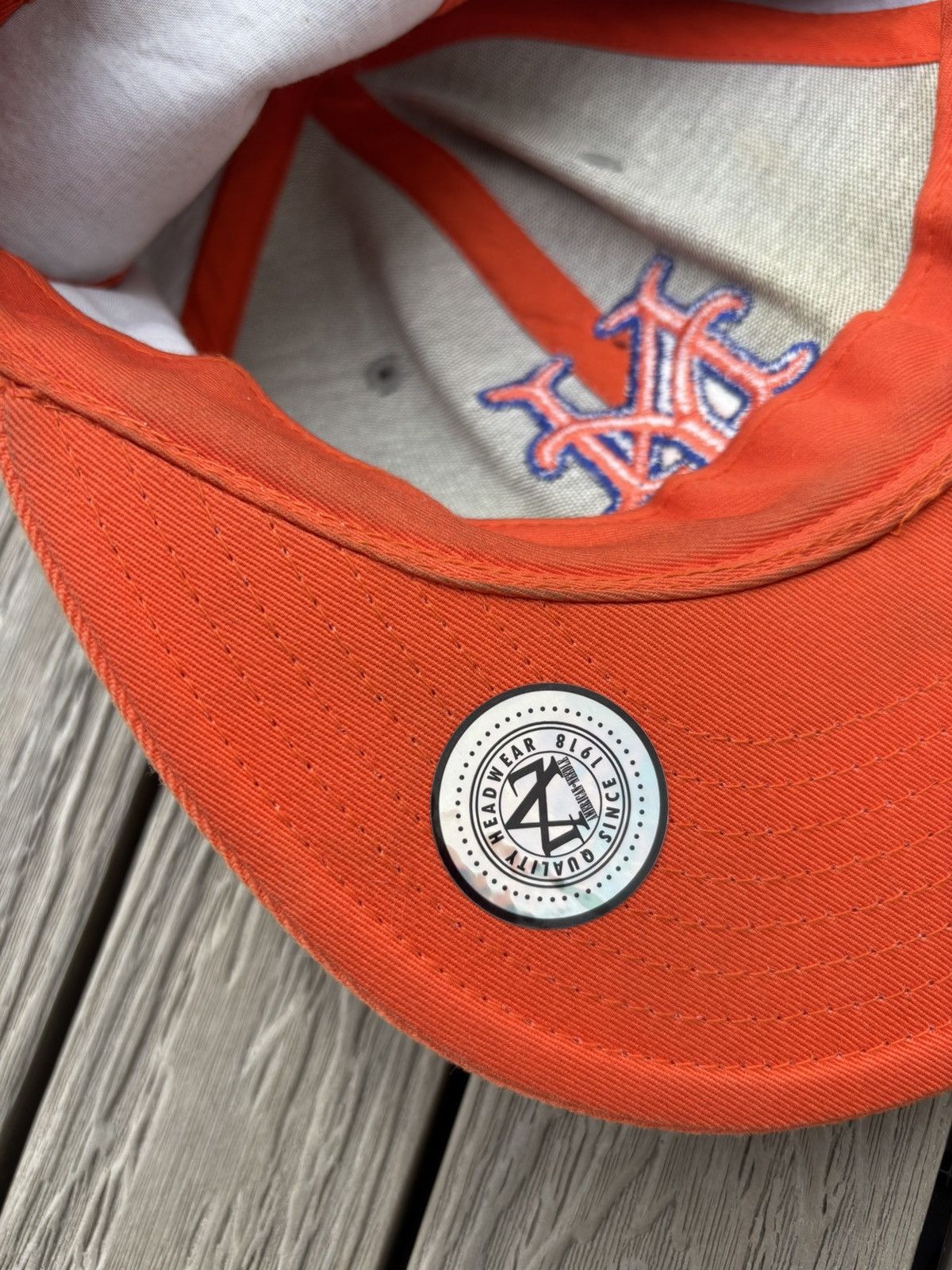 American Needle New York Mets Wool Fitted Cap Grey Orange 7 1/4 Size ONE SIZE - 4 Thumbnail