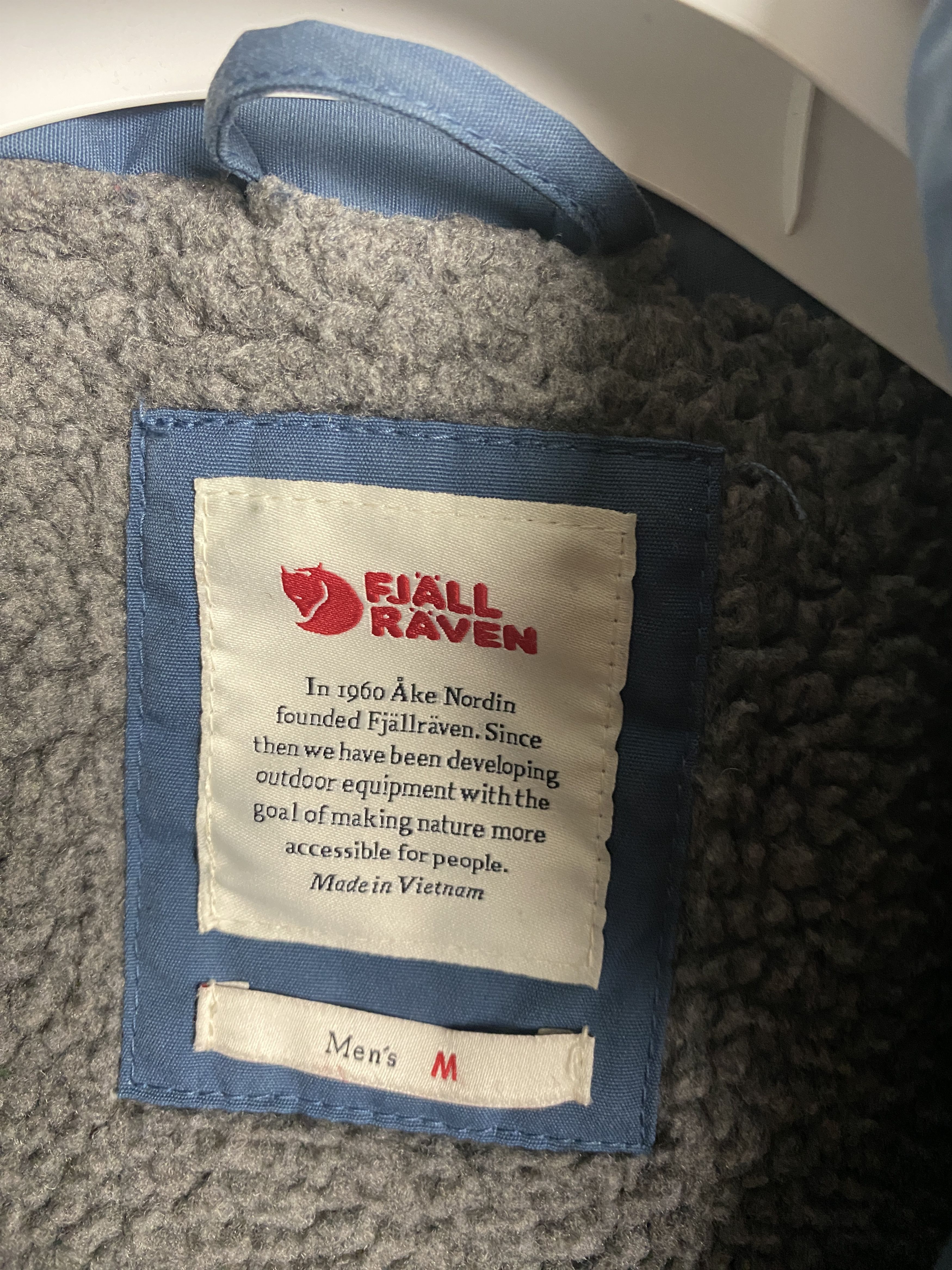 Fjallraven Fjallraven Raven Winter Jacket casual outdoor gorpcore Size US M / EU 48-50 / 2 - 3 Thumbnail