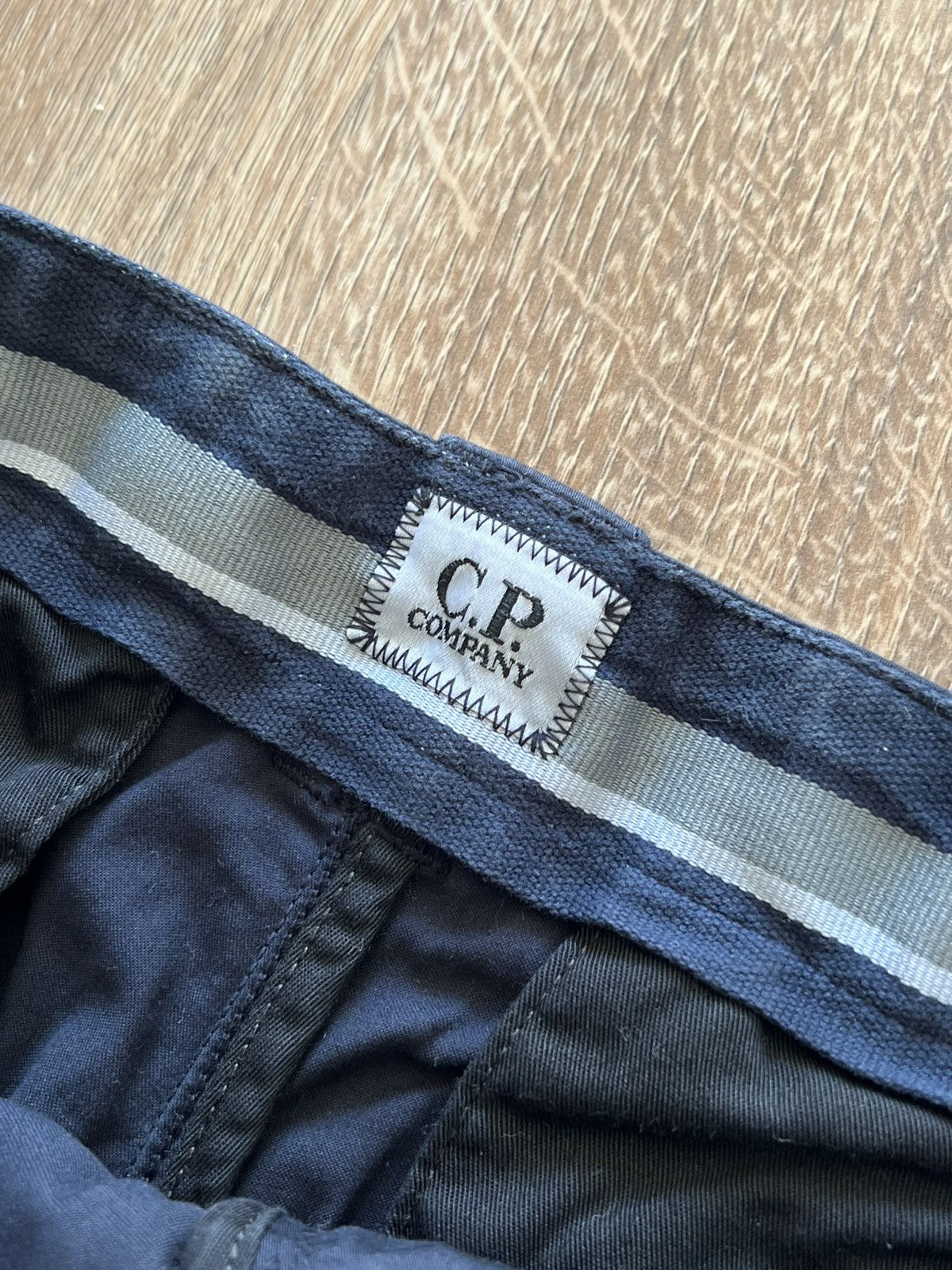 C.P. Company C.P. Company Cargo Pants / Ergonomic Fit / Black / Size US 32 / EU 48 - 4 Thumbnail