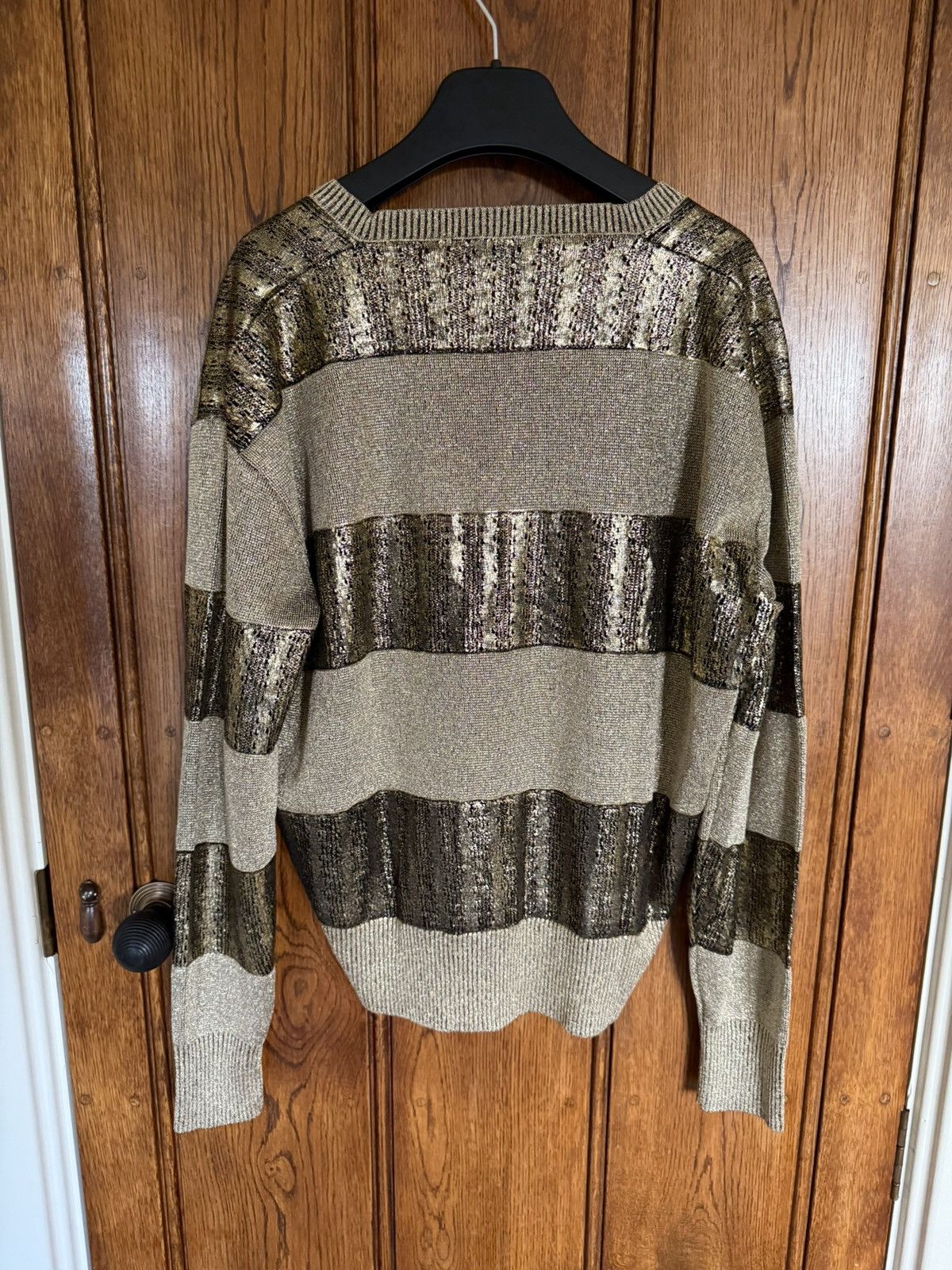 Saint Laurent Paris $1.3k FW19 Saint Laurent metallic gold v neck sweater XL Size US XL / EU 56 / 4 - 18 Thumbnail