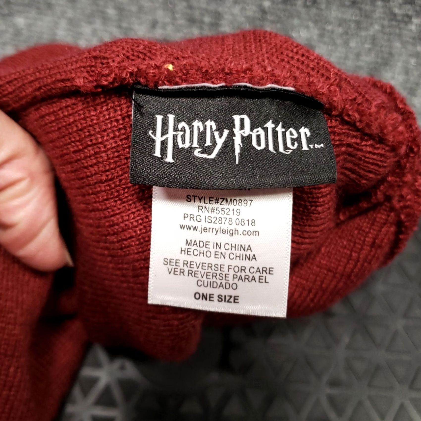 Vintage Harry Potter Hogwarts Hat Beanie Red Striped Knit Wizard Mens One Size Size ONE SIZE - 5 Thumbnail