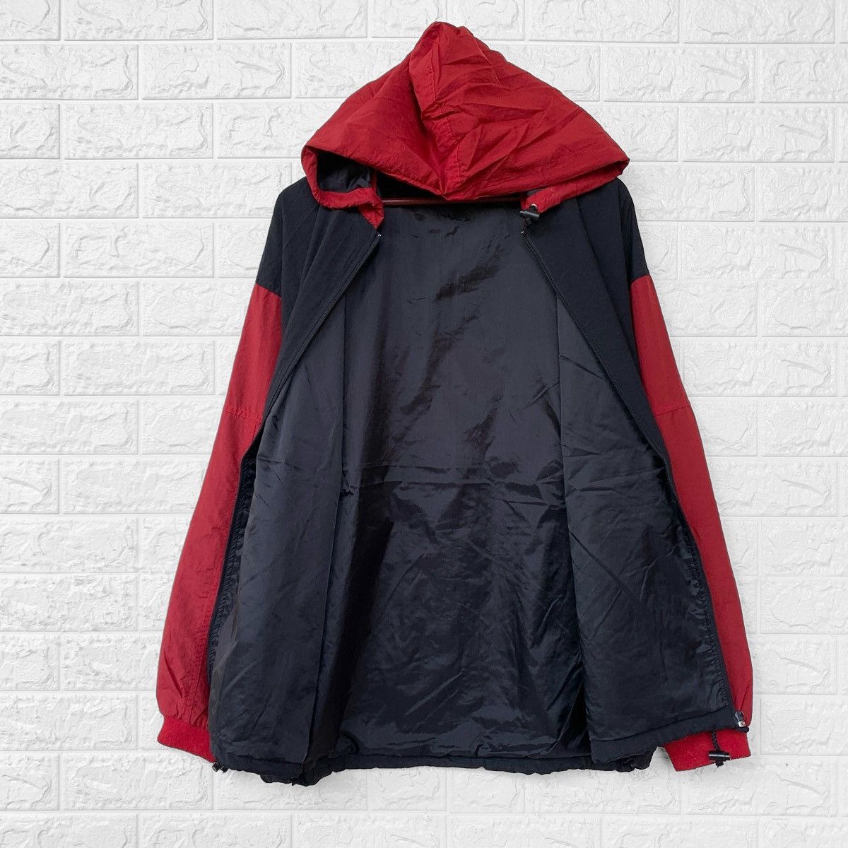 Vintage Vintage 90s Nike JUST DO IT Windbreaker Hoodie Jacket Size US L / EU 52-54 / 3 - 3 Thumbnail