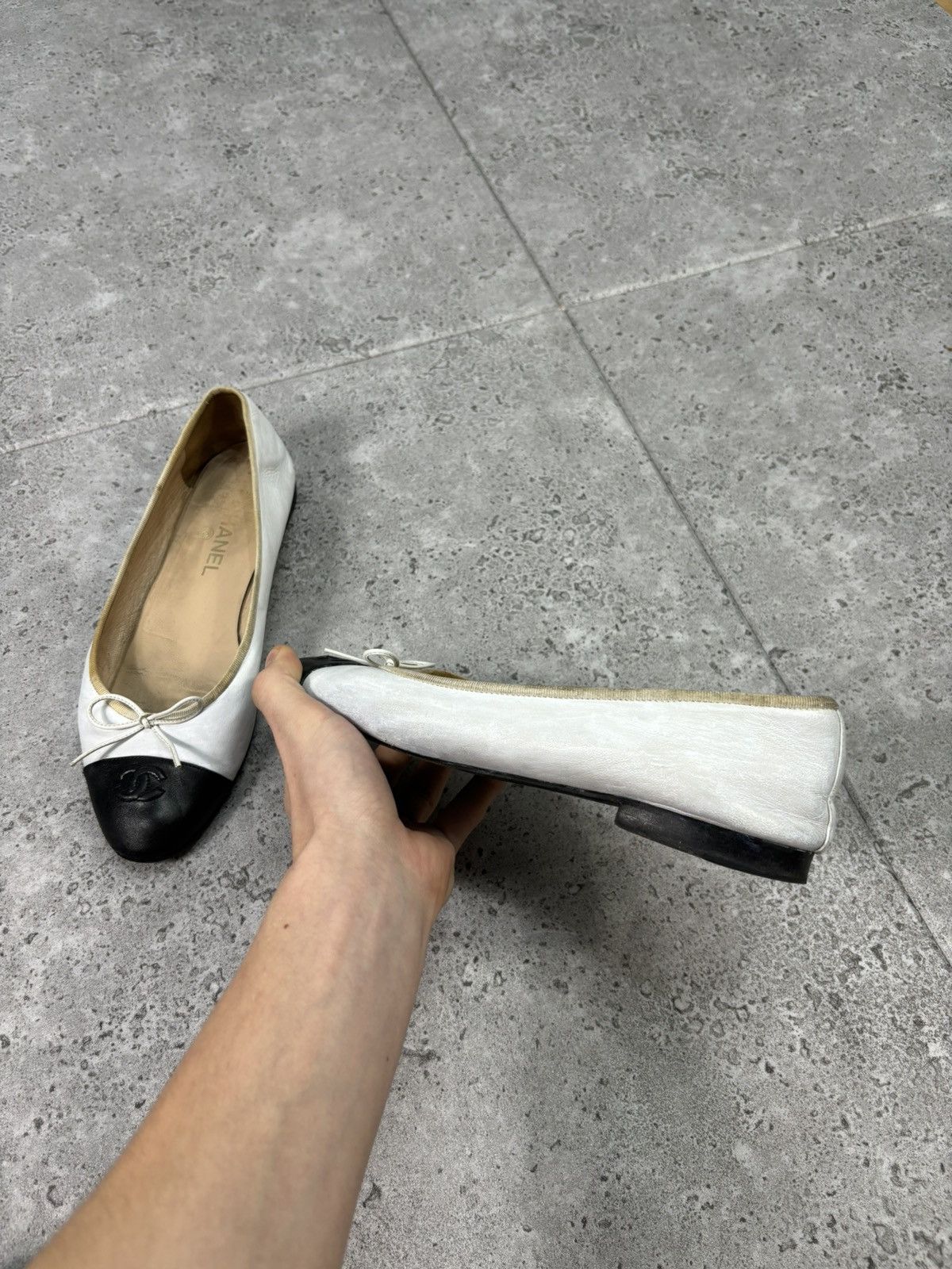 Chanel Chanel Lambskin & Patent Calfskin Ballet Flats Vintage 00s Size US 11 / IT 41 - 3 Thumbnail