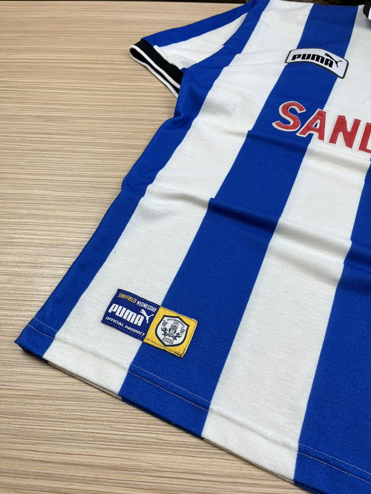Puma SHEFFIELD WEDNESDAY PUMA SIZE L FOOTBALL SHIRT SOCCER Size US L / EU 52-54 / 3 - 6 Thumbnail