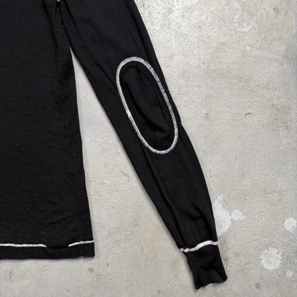 Maison Margiela MAISON MARGIELA Contrast Stitch Knit Sweater LongSleeve Size US M / EU 48-50 / 2 - 8 Thumbnail