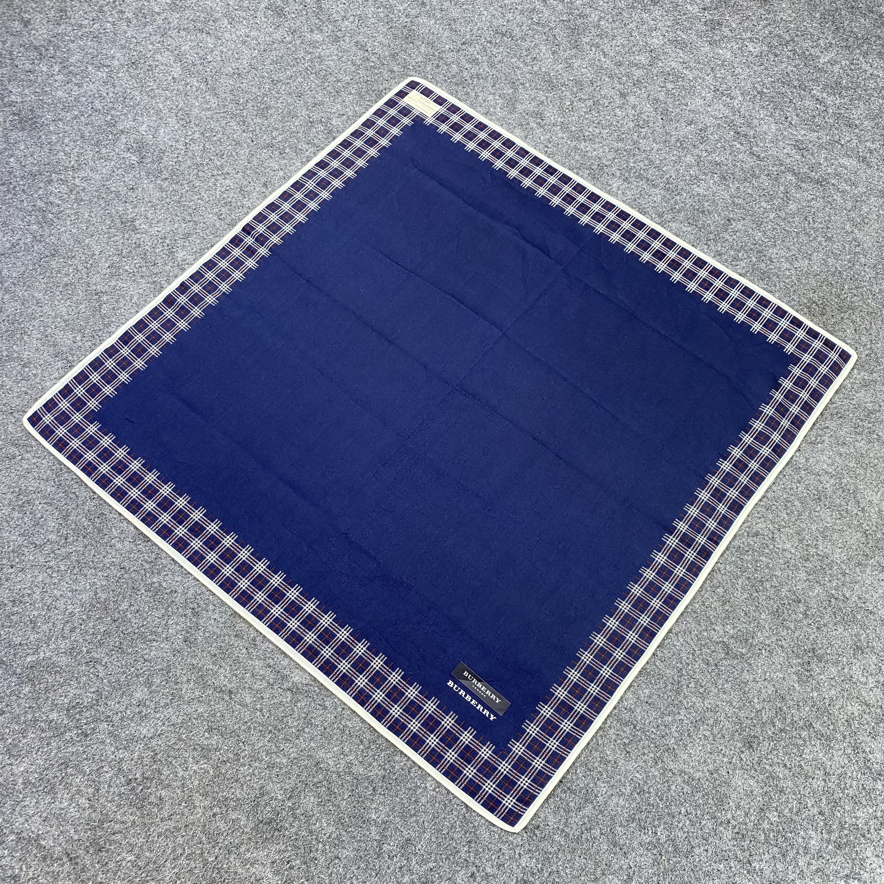 Burberry × Vintage Burberry Handkerchief / Bandana / Neckerchief-B1511 Size ONE SIZE - 4 Thumbnail