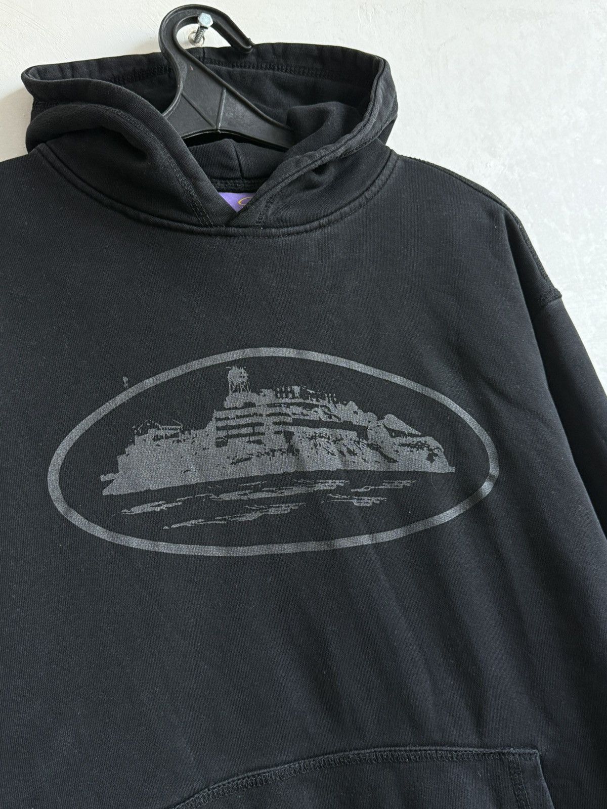 Corteiz Corteiz Alcatraz Big Logo Hoodie size M Size US M / EU 48-50 / 2 - 3 Thumbnail