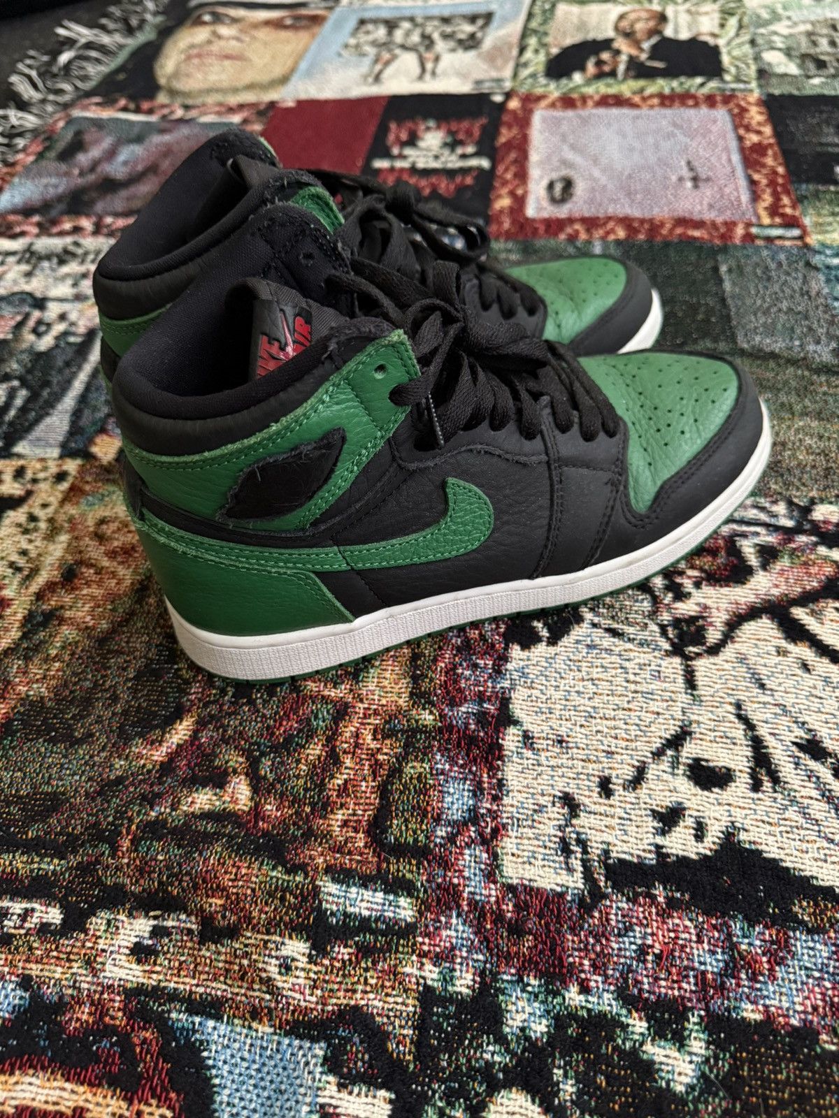 Jordan Brand air jordan 1 retro high OG pine green (nike) Size US 6 / EU 39 - 3 Thumbnail