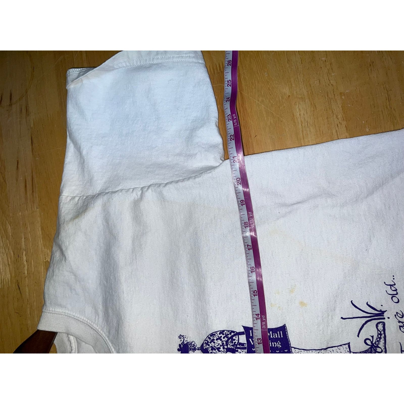 Gildan Vintage When my Sister And I Are Old Shirt We Wear Purple Size US L / EU 52-54 / 3 - 10 Thumbnail