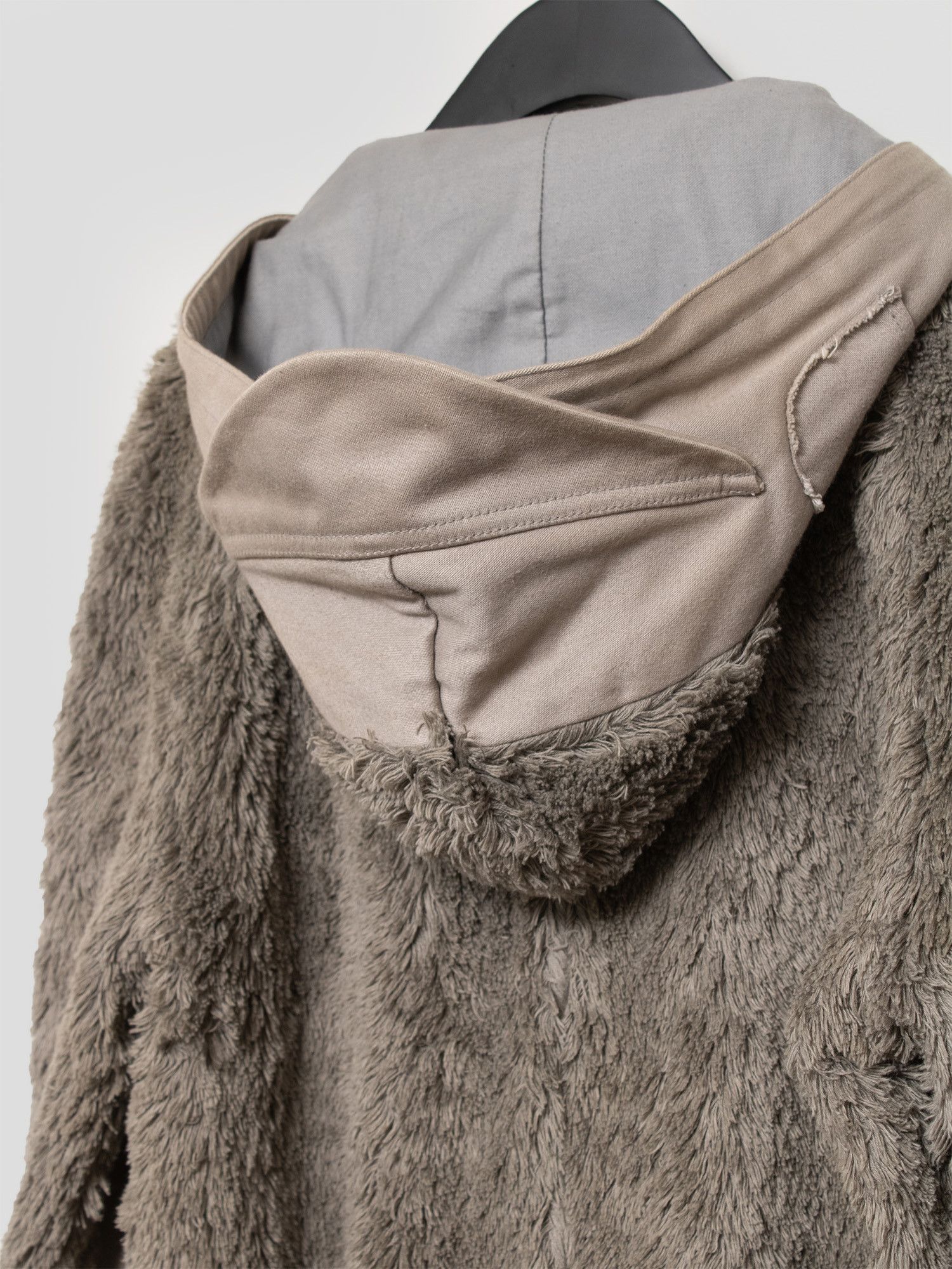 Maison MIHARA YASUHIRO Mihara Yasuhiro AW06 Runway Shaggy Hybrid Parka Size US S / EU 44-46 / 1 - 13 Thumbnail
