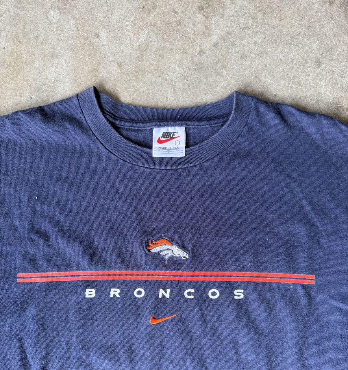 Nike × Vintage Denver Broncos x Nike T Shirt Size Large Size US L / EU 52-54 / 3 - 2 Thumbnail