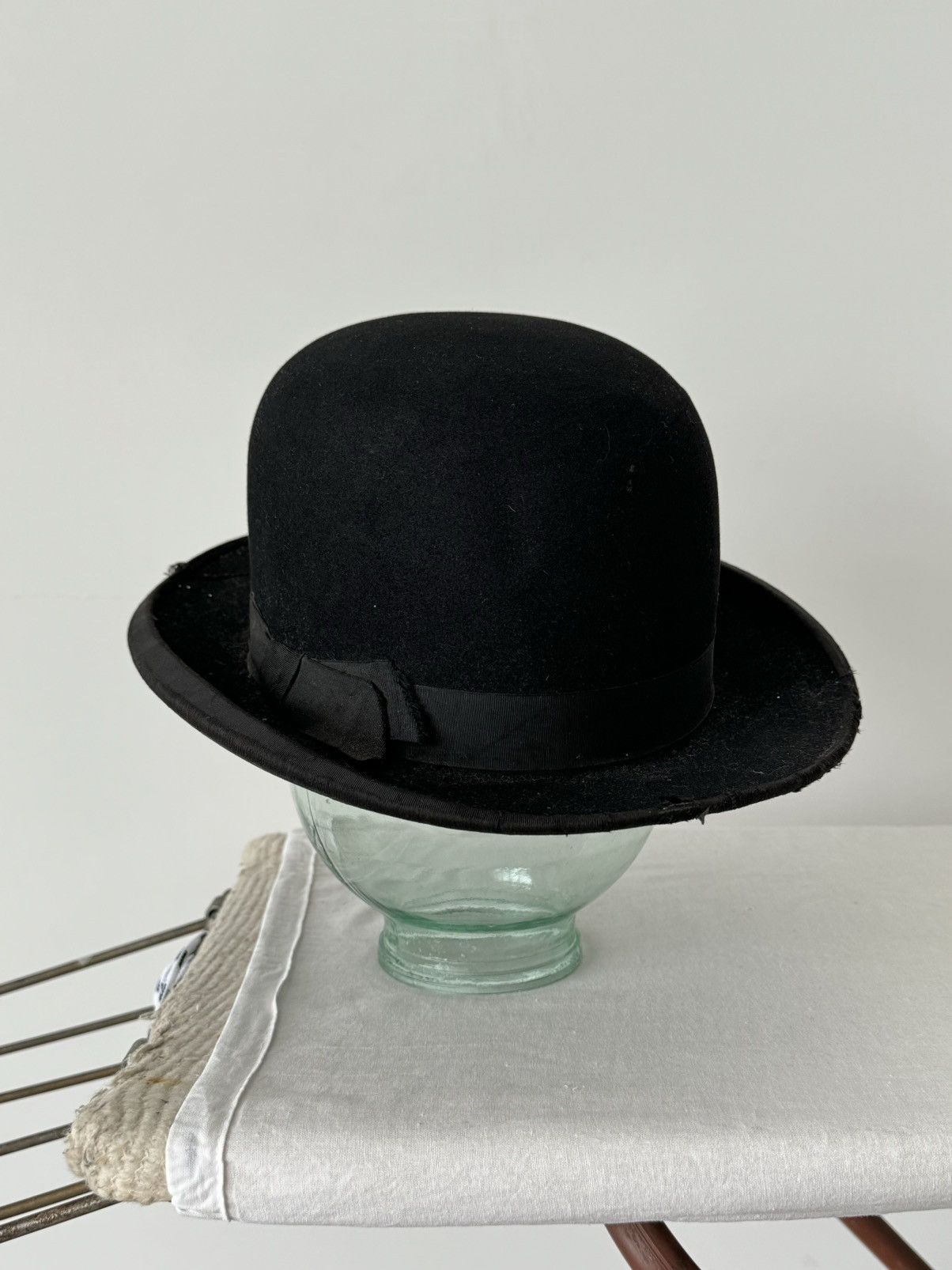 Vintage Antique ≈1940s Herbert Johnson England Black Bowler Hat Size ONE SIZE - 1 Thumbnail